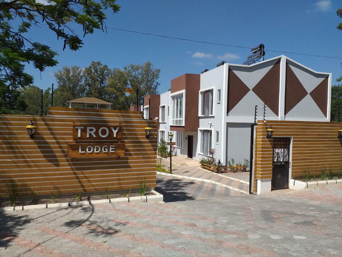 Troy Lodge Lusaka Exterior photo