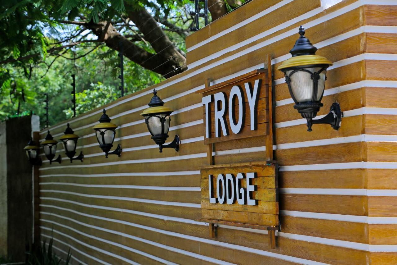 Troy Lodge Lusaka Exterior photo